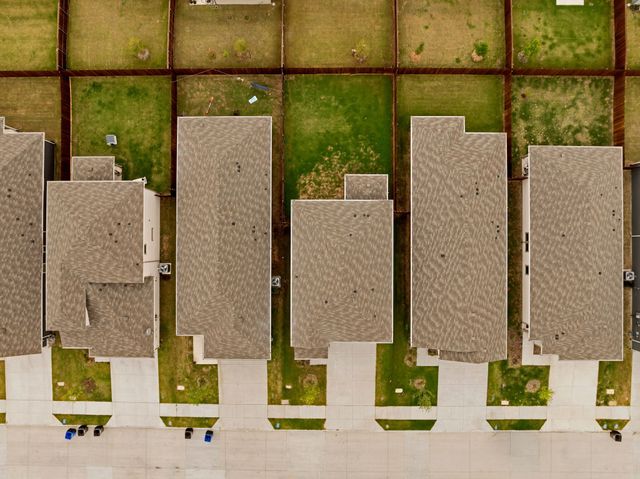 960 Summer Drive, Lavon, TX 75166