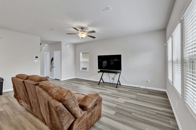 960 Summer Drive, Lavon, TX 75166