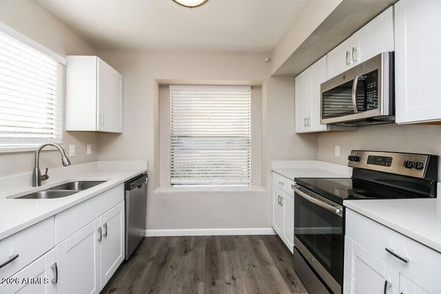 4550 E Harmony Avenue, Mesa, AZ 85206