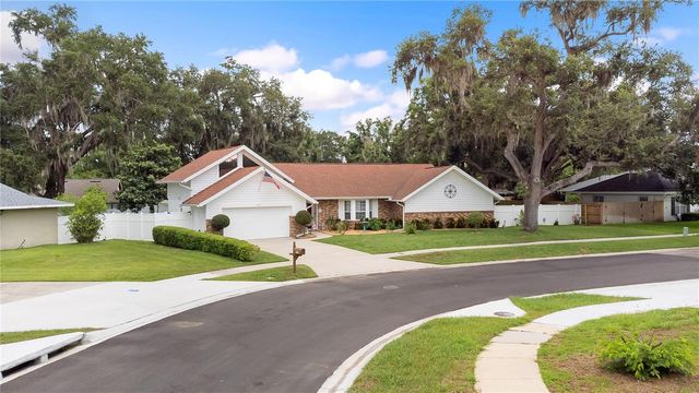 1516 TEAKWOOD DRIVE, Plant City, FL 33563