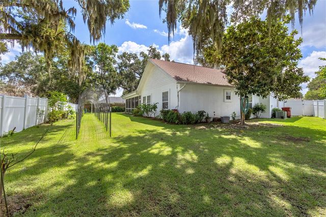 1516 TEAKWOOD DRIVE, Plant City, FL 33563