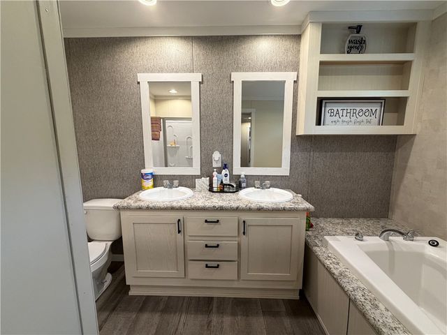 304 East 1st Street, Hearne, TX 77859