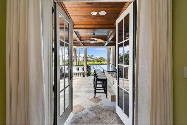 107 Schooner Lane, Jupiter, FL 33477