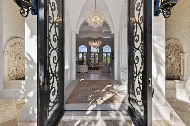 107 Schooner Lane, Jupiter, FL 33477