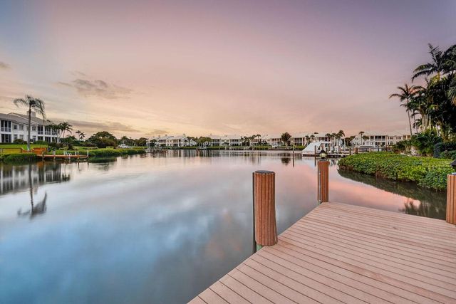 107 Schooner Lane, Jupiter, FL 33477