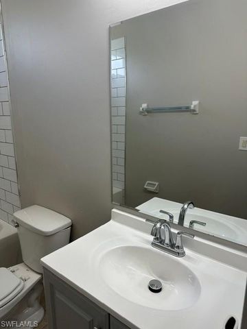 124 Pine LN, Lehigh Acres, FL 33973