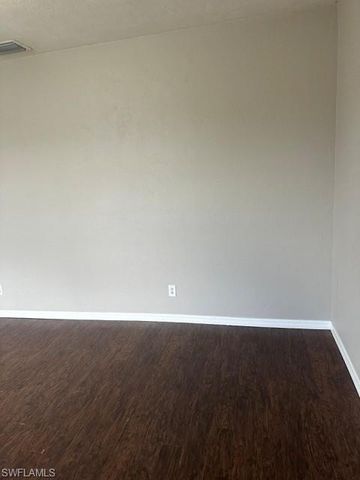 124 Pine LN, Lehigh Acres, FL 33973