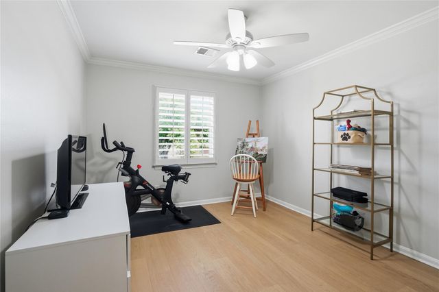 12515 Queensbury Lane, Houston, TX 77024