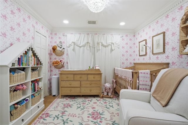 12515 Queensbury Lane, Houston, TX 77024