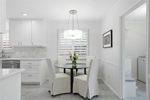 12515 Queensbury Lane, Houston, TX 77024