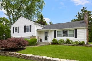 57 Hillside Road, Lincoln, RI 02865