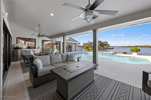 13896 River Forest DR, Fort Myers, FL 33905