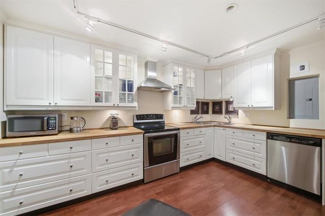 3966 Basque SE Circle, Smyrna, GA 30080