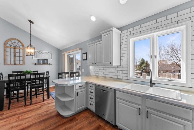 35 Harrison Lane, Reedsburg, WI 53959