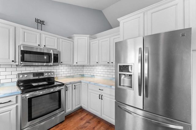 35 Harrison Lane, Reedsburg, WI 53959