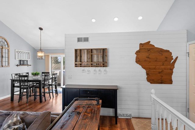 35 Harrison Lane, Reedsburg, WI 53959