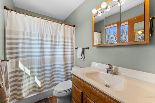 35 Harrison Lane, Reedsburg, WI 53959