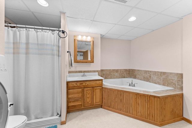 35 Harrison Lane, Reedsburg, WI 53959