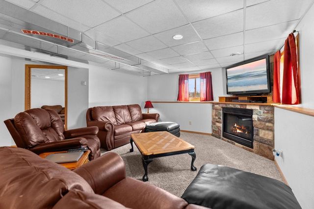 35 Harrison Lane, Reedsburg, WI 53959