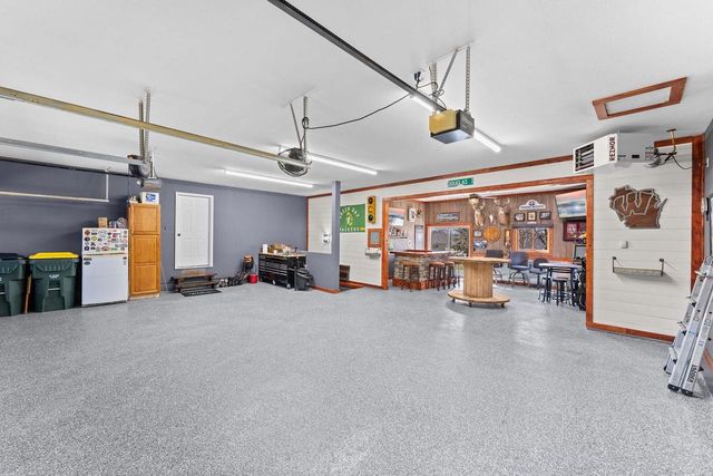 35 Harrison Lane, Reedsburg, WI 53959