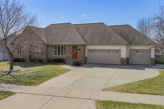 35 Harrison Lane, Reedsburg, WI 53959