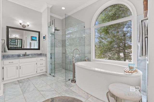 2612 Charleston Oaks Drive, Mobile, AL 36695