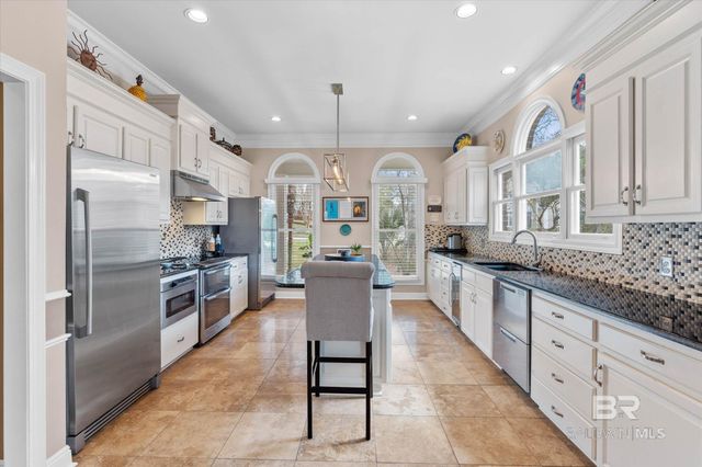 2612 Charleston Oaks Drive, Mobile, AL 36695