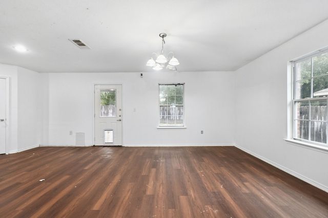 15639 Danson Drive, Dallas, TX 75253