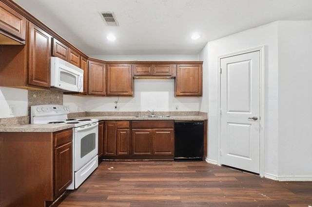 15639 Danson Drive, Dallas, TX 75253