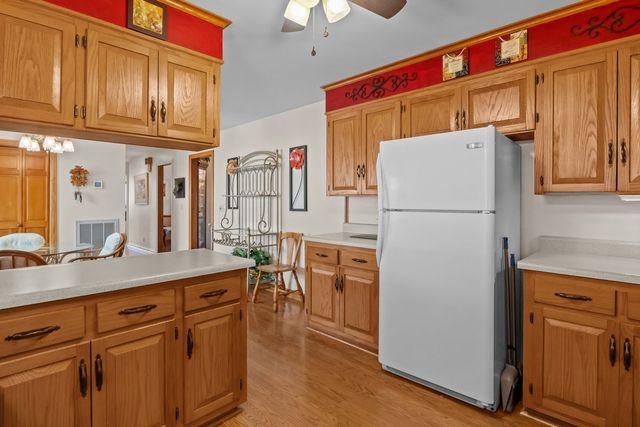 659 Davis Dr, Gallatin, TN 37066