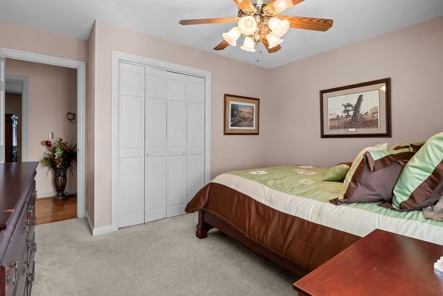 659 Davis Dr, Gallatin, TN 37066