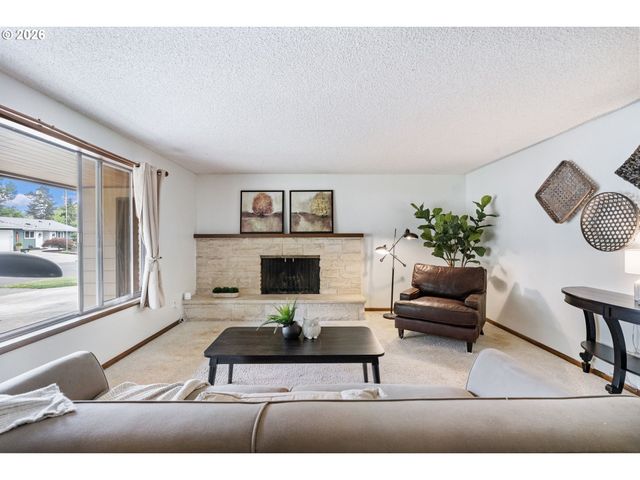 5875 Sw 203RD Ave, Beaverton, OR 97078