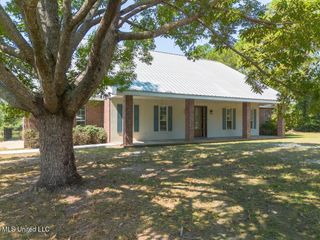 15321 Joe Batt Road, Vancleave, MS 39565