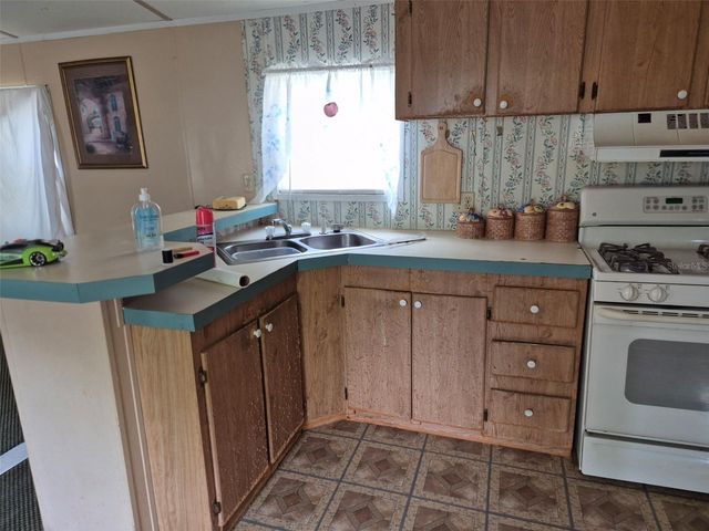 11651 NE 73RD LANE, Bronson, FL 32621