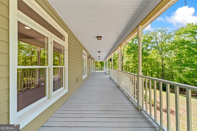 920 Yeoman Lake Road, Clarkesville, GA 30523