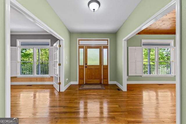 920 Yeoman Lake Road, Clarkesville, GA 30523