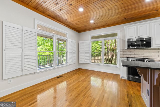 920 Yeoman Lake Road, Clarkesville, GA 30523
