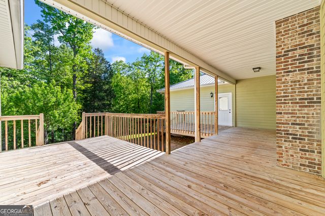 920 Yeoman Lake Road, Clarkesville, GA 30523