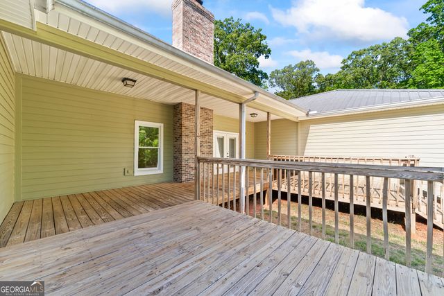 920 Yeoman Lake Road, Clarkesville, GA 30523