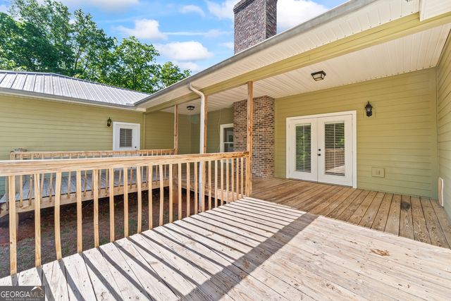 920 Yeoman Lake Road, Clarkesville, GA 30523
