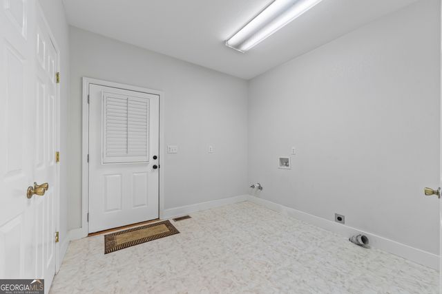 920 Yeoman Lake Road, Clarkesville, GA 30523