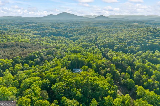 920 Yeoman Lake Road, Clarkesville, GA 30523