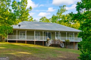 920 Yeoman Lake Road, Clarkesville, GA 30523