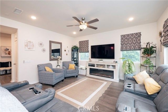 1635 Atchison, Upland, CA 91784