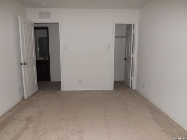 6835 Alaskan Way, Converse, TX 78109