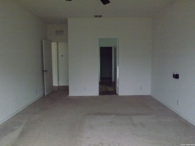 6835 Alaskan Way, Converse, TX 78109