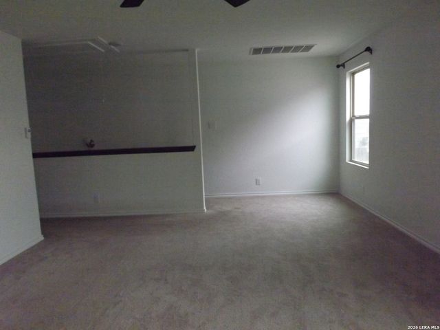 6835 Alaskan Way, Converse, TX 78109