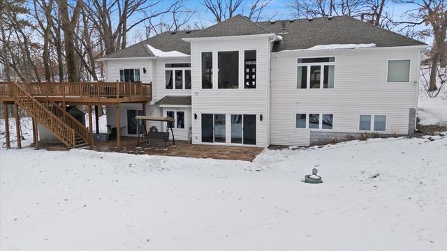 925 Cliff Road, Eagan, MN 55123