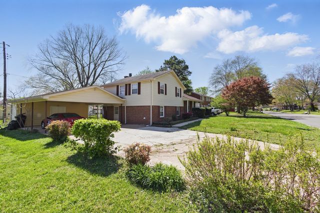 103 Noblitt Ct, Tullahoma, TN 37388