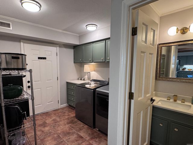 12401 Coleen Drive, Little Rock, AR 72212